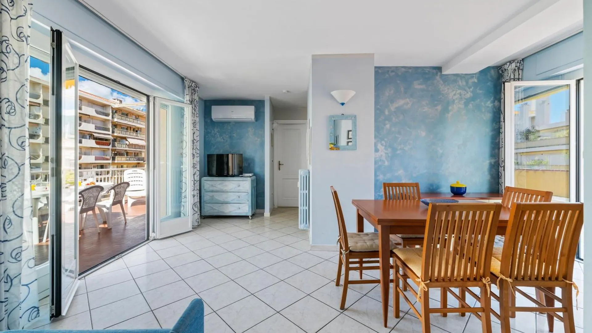 Le Casino - Rooftop - Parking Prive - Bord De Mer Menton France